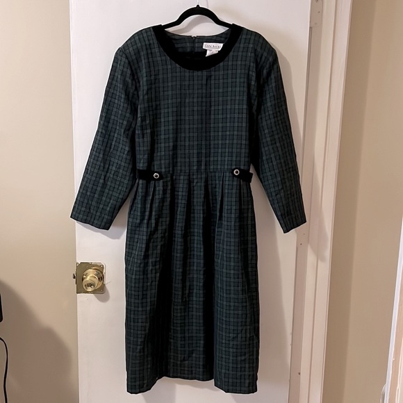 Plus size VTG Miss Dorby Dress Velvet Collar Green Navy Plaid Pleated (24WP) - Picture 6 of 10